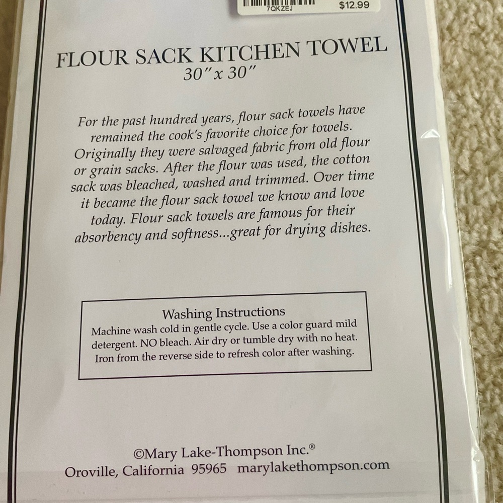 NWT I’d Rather Be Gardening Flour Sack Kitchen Towel - Picture 3 of 5